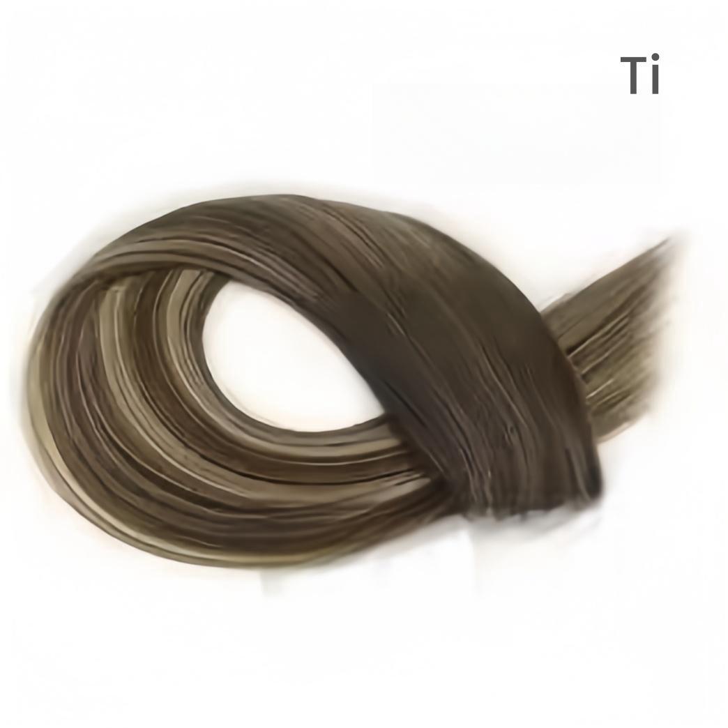 Des Extensions de Cheveux de Trame Sans Couture : La Bande Invisible à Double Tirage